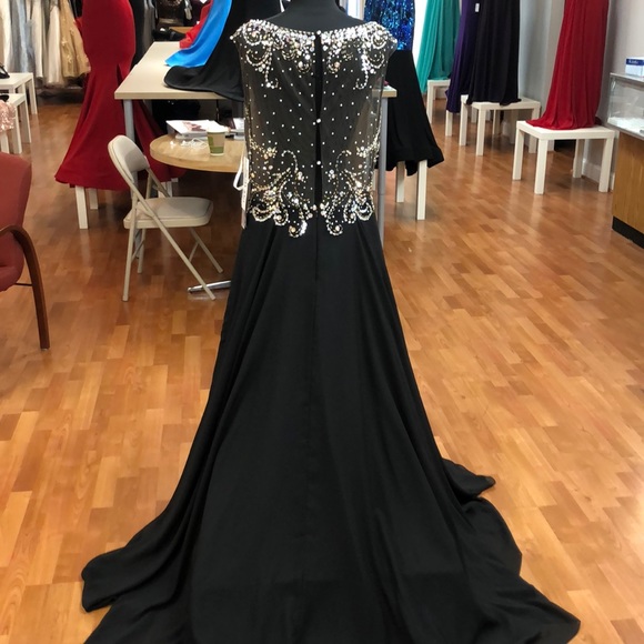 Black-nude formal dress with sequins, rhinestones - Picture 4 of 8